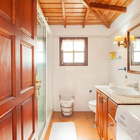 Casa Emilia Holiday home Tijarafe